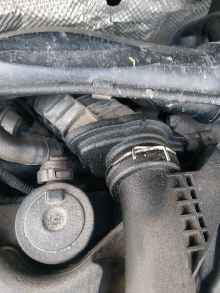 Патрубок турбины Renault Logan 2 универсал 2016 г.  1.5 л дизель Киев