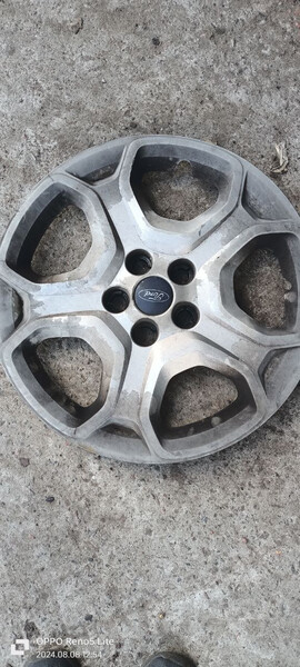 Колпаки на диски Ford Escape  2016 