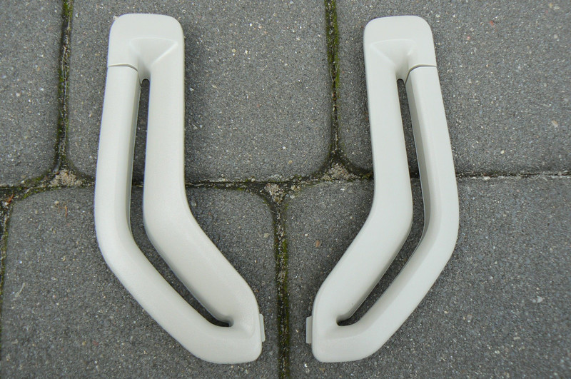 Окантовка на стійці де виходить ремінь безпеки Volvo XC90  2007 2.4 Дизель Луцк