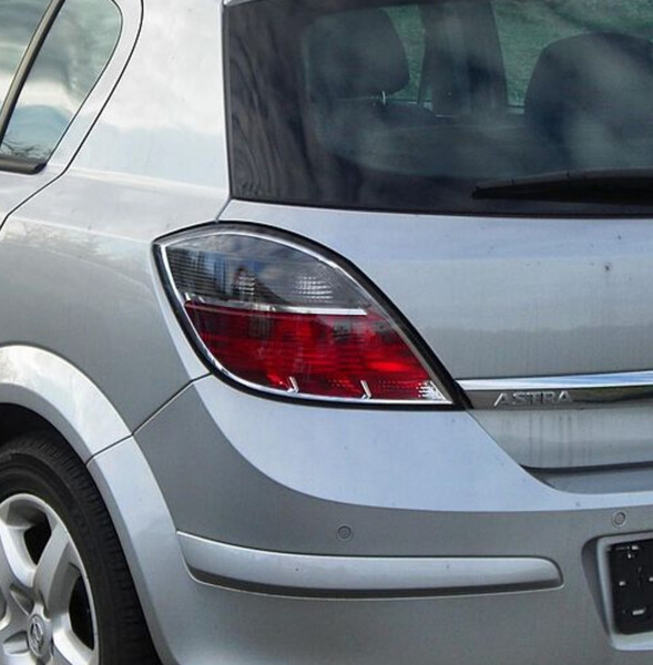 Стекло задней двери багажника Opel Astra  2008 хэтчбек 1.6 Бензин Бердичев