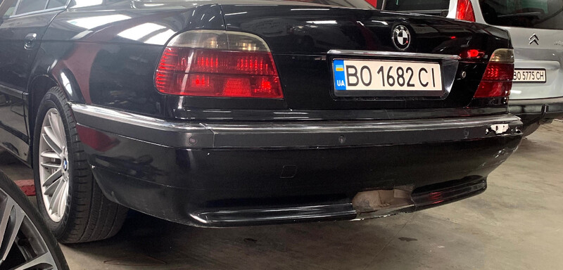 Бампер задний в сборе BMW 7 Series E38 2000 г.  3.0 л дизель Тернополь