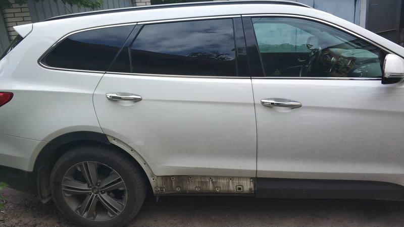 Обшивка двери Hyundai Grand Santa Fe (Maxcruz)  2013 2.2 Дизель Васильков