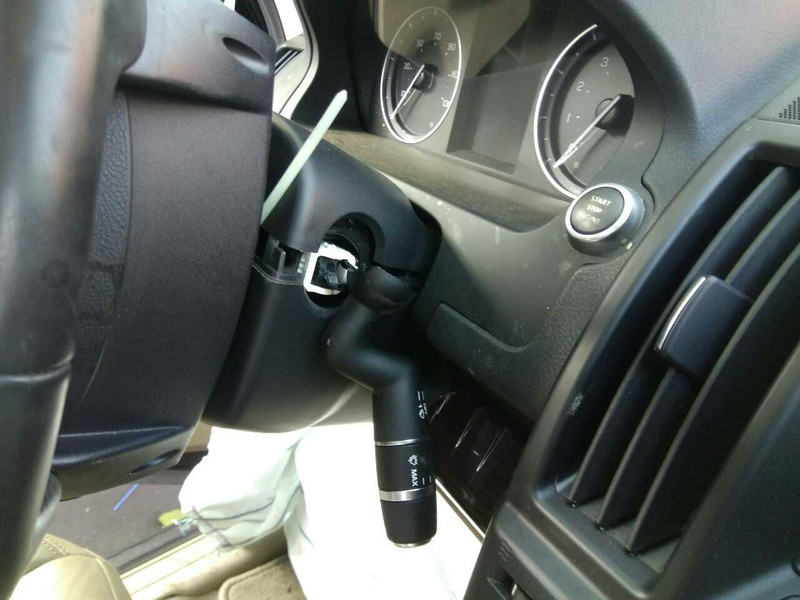 Переключатель дворников подрулевой Land Rover Freelander  2013 2.0 Бензин 