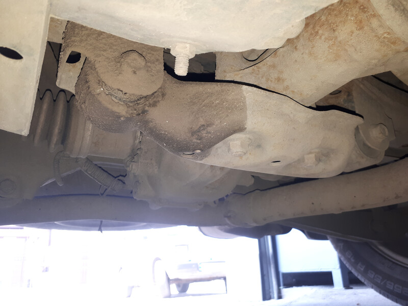 Сайлентблок подрамника задний Subaru Tribeca универсал 2007 г.  3.6 л бензин Кропивницкий