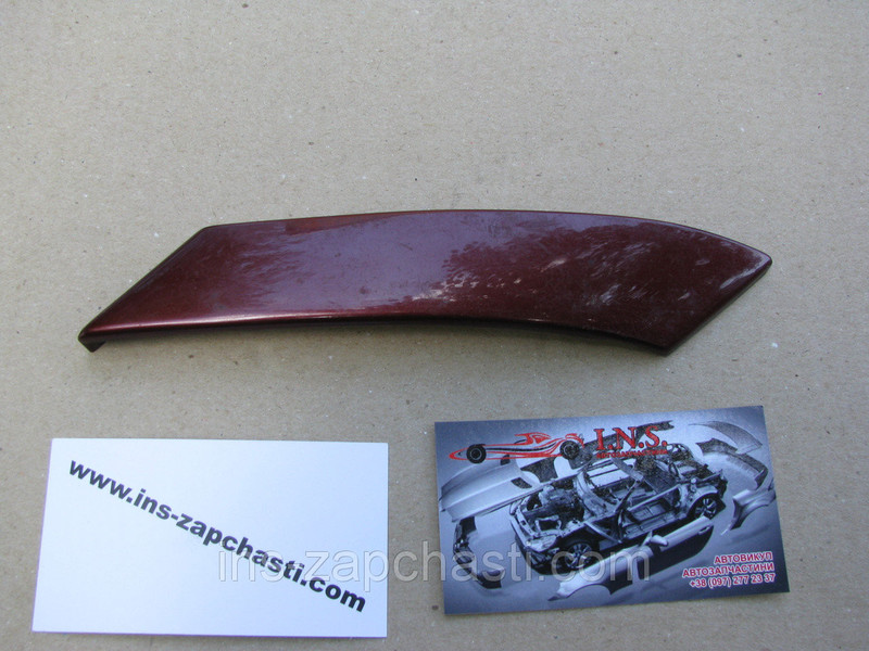 Накладка для стойки D 357 853 218   Volkswagen Passat