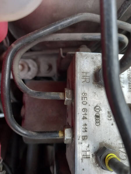 Блок управління ABS HR 8EO614111B HL   Skoda Superb, Volkswagen Passat