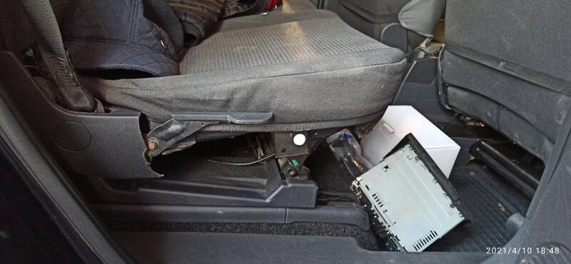 Кришка боковая заднее сиденье Opel Meriva A  2006 1.6 Бензин 