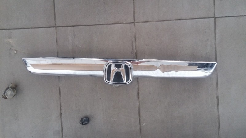 Накладка двери багажника Honda CR-V 2011 г.  2.4 л бензин Чернигов