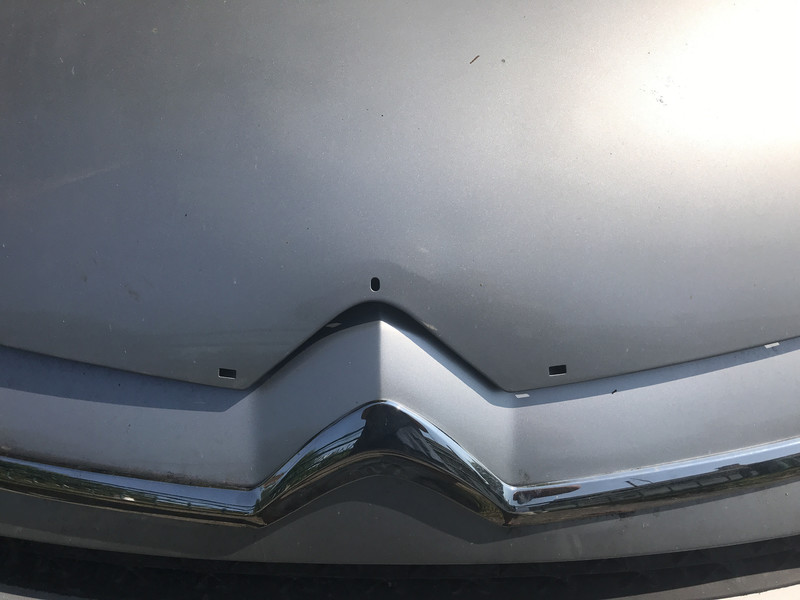 Молдинг капота Citroen Grand C4 Picasso  2012 универсал 1.6 Дизель Дубно