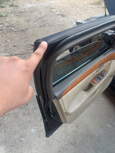 Уплотнитель двери верхний комплект Lexus LS 430 2004 г.  Одесса
