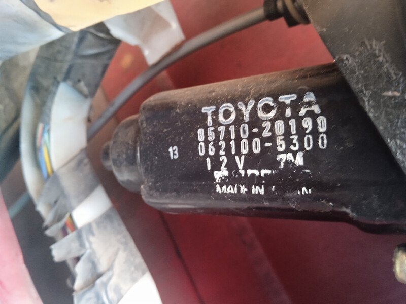 Мотор левого переднего (водительского) стеклоподъёмника Toyota Carina E  1993 2.0 Бензин Одесса
