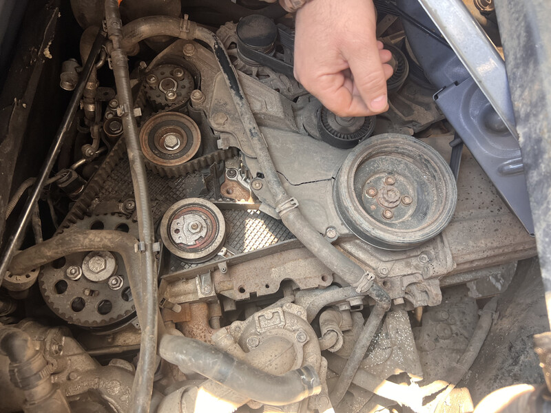 Кришка грм Volkswagen Amarok 2012 г.  2.0 л дизель