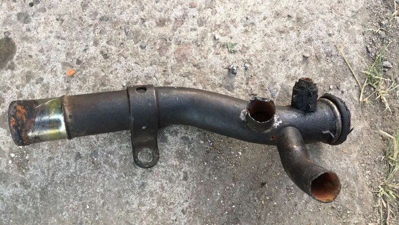 Патрубок антифриза Toyota Corolla e90 1990  Бензин 