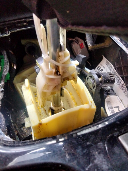 Коробка передач кріплення Ford Mondeo 4  2008 універсал 2.2 Дизель 