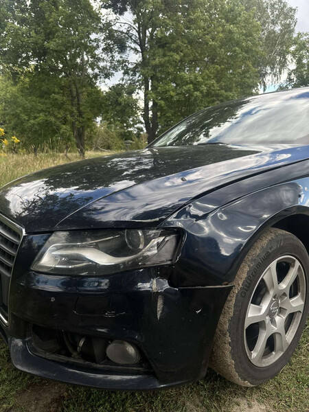 Бампер передний голый Audi A4 Б8 2008 2.0 Бензин Сумы