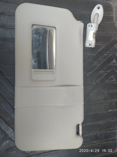 Сонцезахисний козирок лівий Suzuki SX4  2008 хетчбек 1.6 Бензин Вінниця