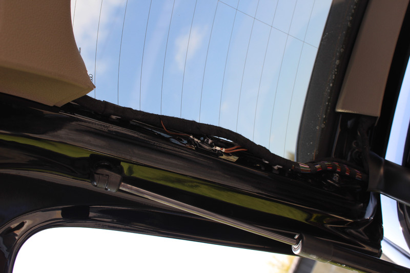 Пластик в багажник Audi Q7  2015 3.0 Бензин Ровно