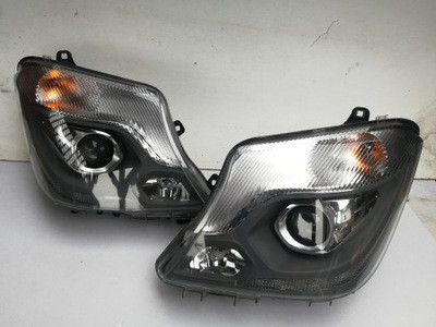 Фара передняя Mercedes Sprinter 2014 г.  2.2 л дизель Черновцы