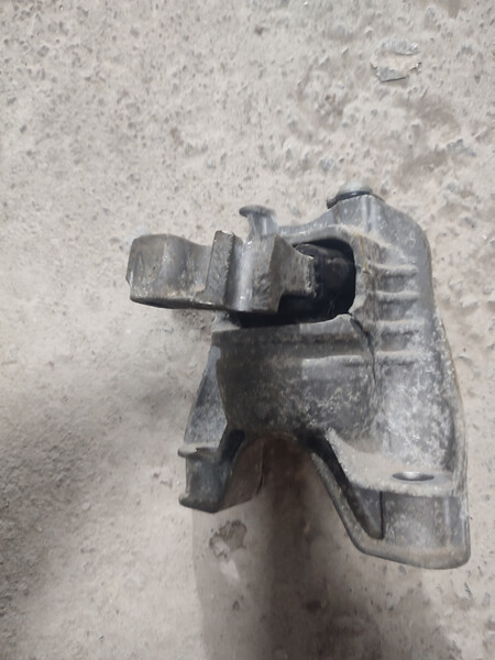 Подушка двигателя правая GN1Z6038C   Ford EcoSport
, Ford Escort