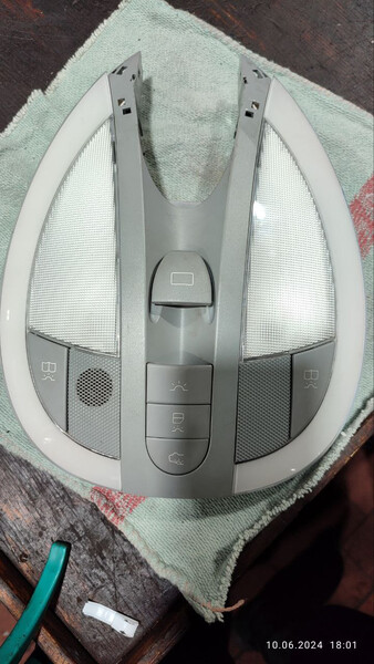 Плафон освещения салона Mercedes-Benz E-Class  2008 2.2 Дизель Киев