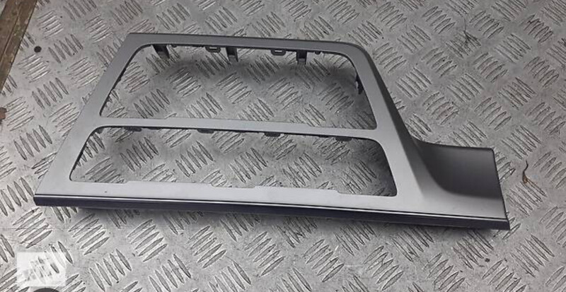 Рамка торпеды, управления мультимедиа Hyundai Sonata 7  2016 2.0 Бензин 