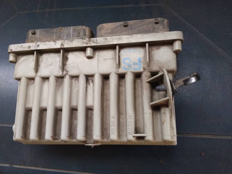 Реле вентилятора охолодження двигуна Opel Astra G універсал 1999 р.  1.7 л дизель Дніпро