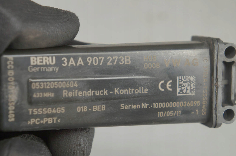 Блок давления шин Volkswagen Passat CC  2011 2.0 Бензин Ивано-Франковск