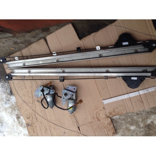 Электропривод сдвижной двери vw t5 Volkswagen Multivan 2006 г.  2.5 л дизель Киев