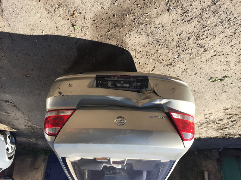 Бампер задній Nissan Almera Classic  2008 1.6 Бензин 