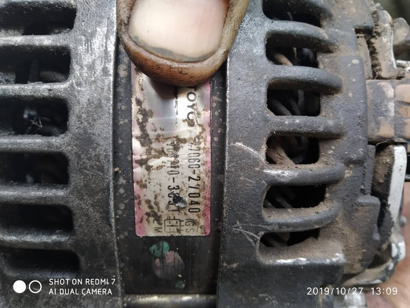 Регулятор напряжения генератора Toyota Rav 4 2002 г.  2.0 л дизель Черкассы