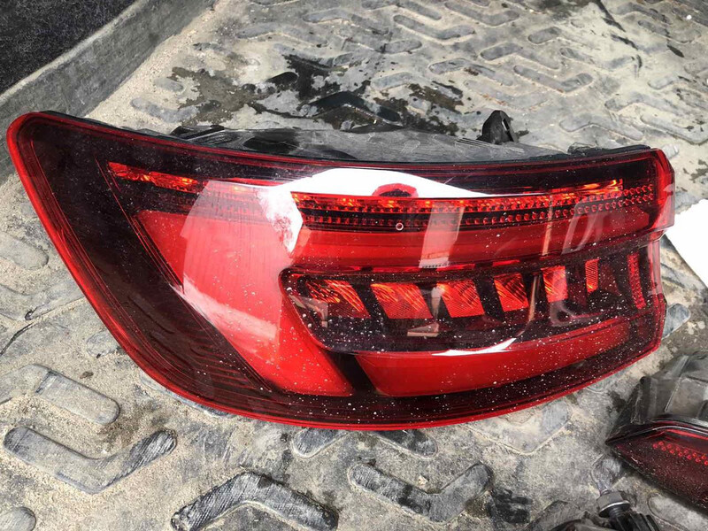 Ліхтар задній лівий Audi A4 B9  2018 2.0 Бензин 