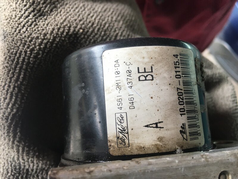 Блок АБС Ford Fiesta 2008 г.  1.3 л бензин Ровно