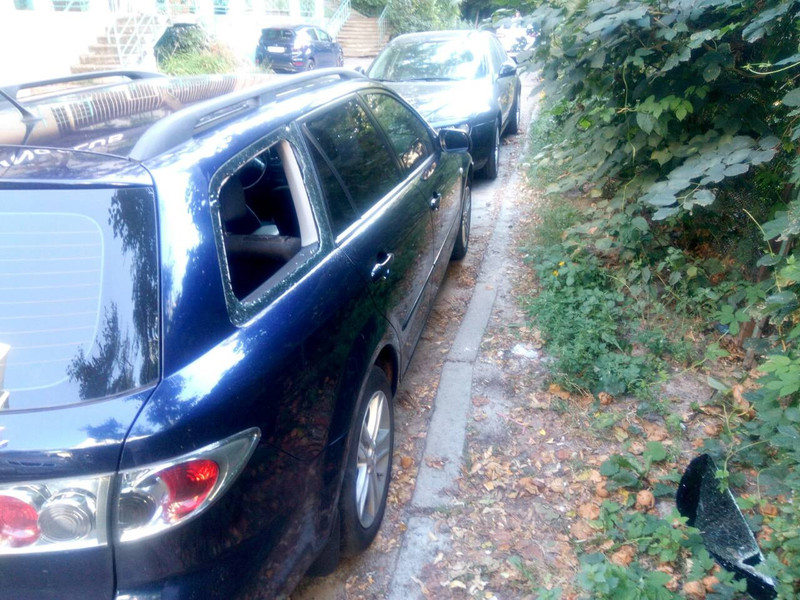 Форточка права Mazda 6  2006 універсал 2.0 Бензин Київ