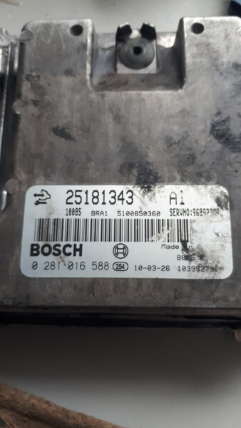 Блок управления Chevrolet Captiva  2010 універсал 2.0 Дизель 