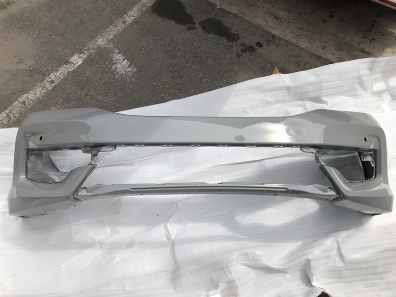 Бампер передний 71100-T3W-A60ZZ   Honda Accord USA