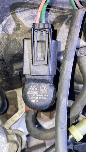 Форсунка Renault Megane 3 универсал 2011 г.  1.5 л дизель Ровно