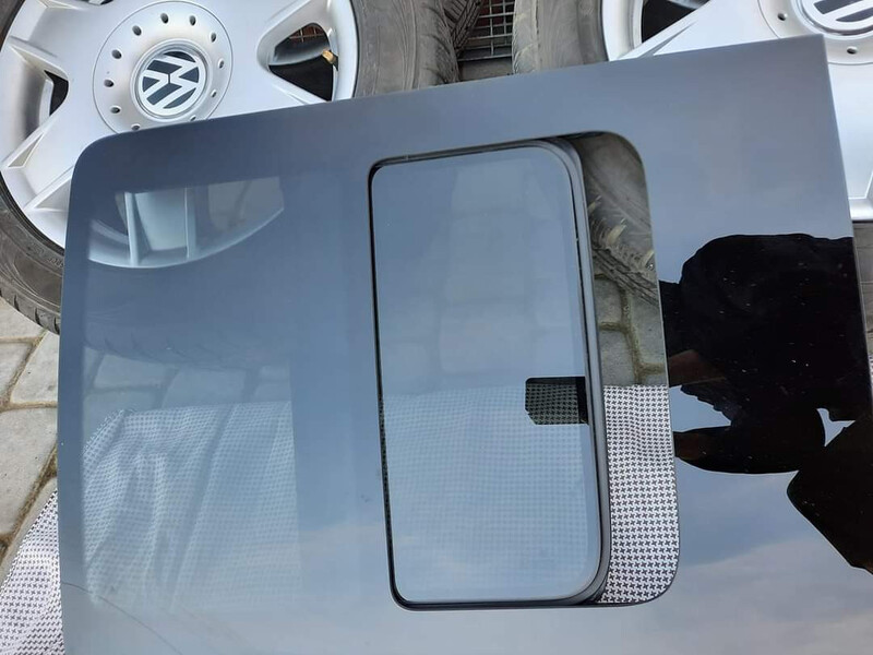 Стекло двери Volkswagen Caddy 3  2011 универсал  Электро 