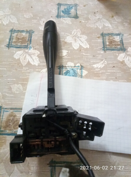 Подрулевой переключатель света Nissan Primera P10 хэтчбек 1995 г.  2.0 л бензин Днепр