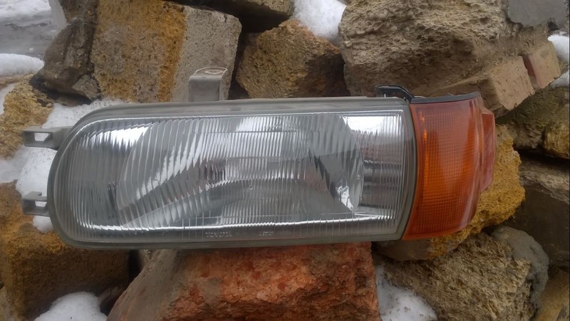 Фара передня права Toyota Tercel  1996 хетчбек 1.3 Бензин 