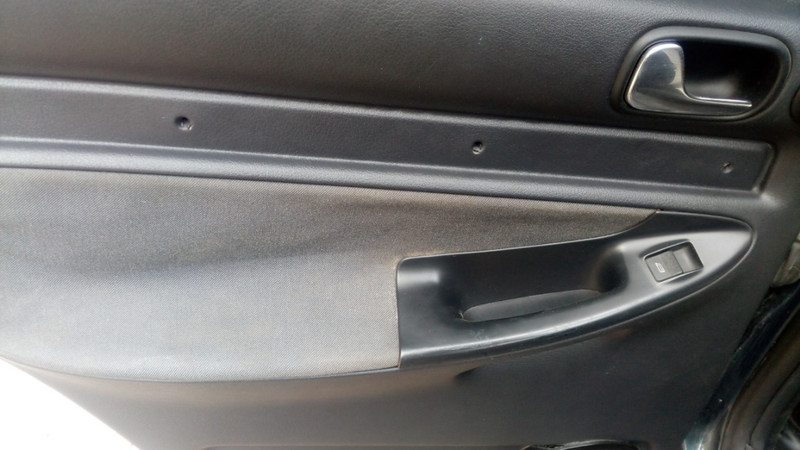 Карти дверні задні Audi A4 B5 1996 1.6 Бензин Львов