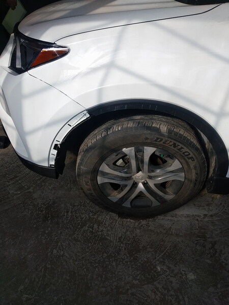 Пластик Toyota RAV4 2018 г.  2.5 л бензин Павлоград