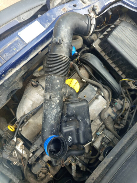 Патрубок повітроводу Opel Zafira  2005 