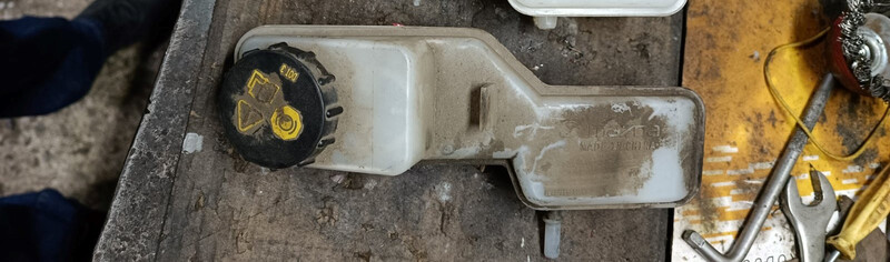 Бачог гтц Mazda 3 BM хэтчбек 2014 г.  1.6 л бензин