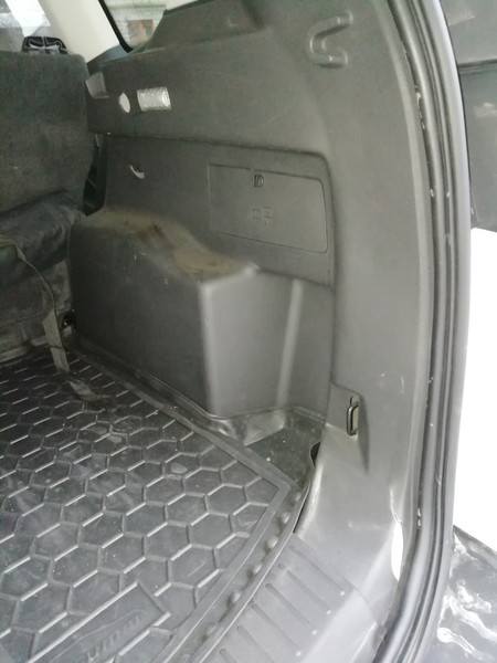 Пластик багажника Ford Kuga 2 2013 г.  2.5 л бензин Ровно