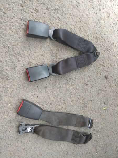 Замки задних ремней безопасности Kia Sportage  1999 2.0 Дизель Мариуполь