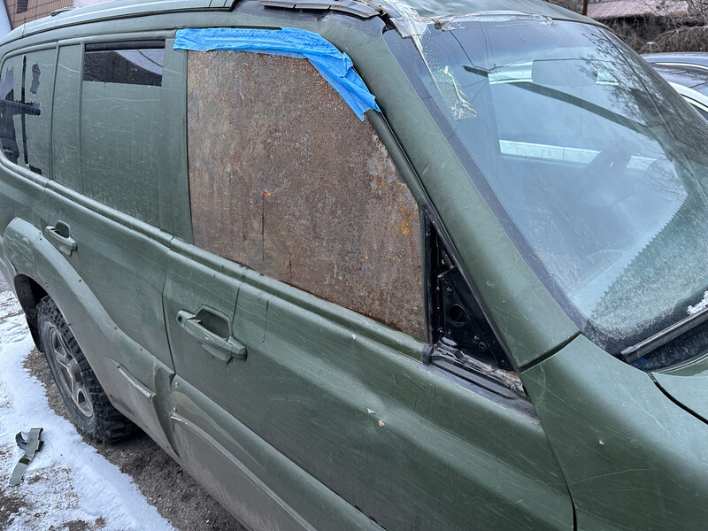 Стекло двери Hyundai Terracan  2005 3.0 Дизель Харьков