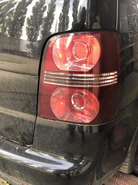 Левый стоп Volkswagen Touran  2008 универсал 2.0 Дизель Киев