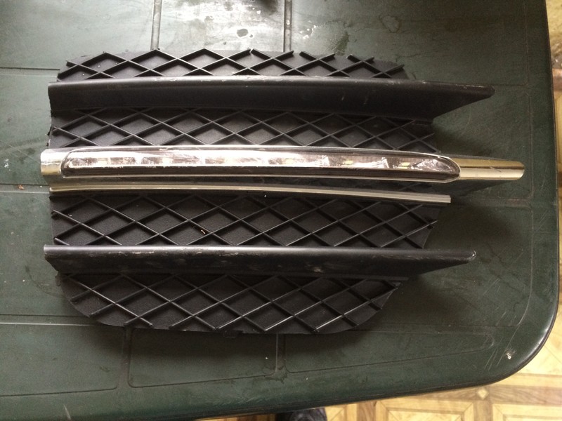 Противотуманка диодная BMW X6  2012 3.0 Бензин 