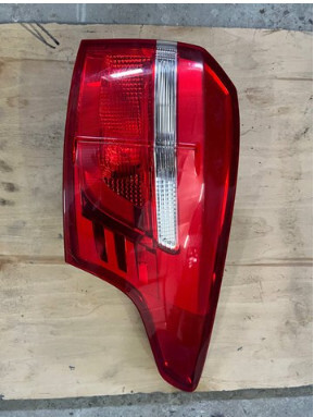 Фонарь задний правый Ford Focus 3 универсал 2014 г.  1.5 л дизель Одесса