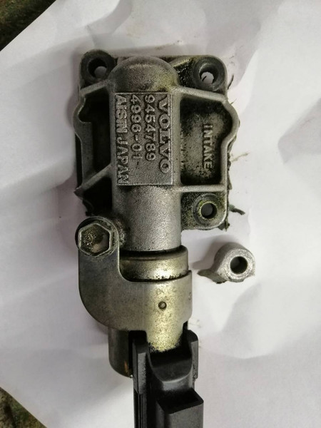 Електромагнітний клапан фазорегулятора розподільчого валу Volvo S40  2004 1.8 Бензин 